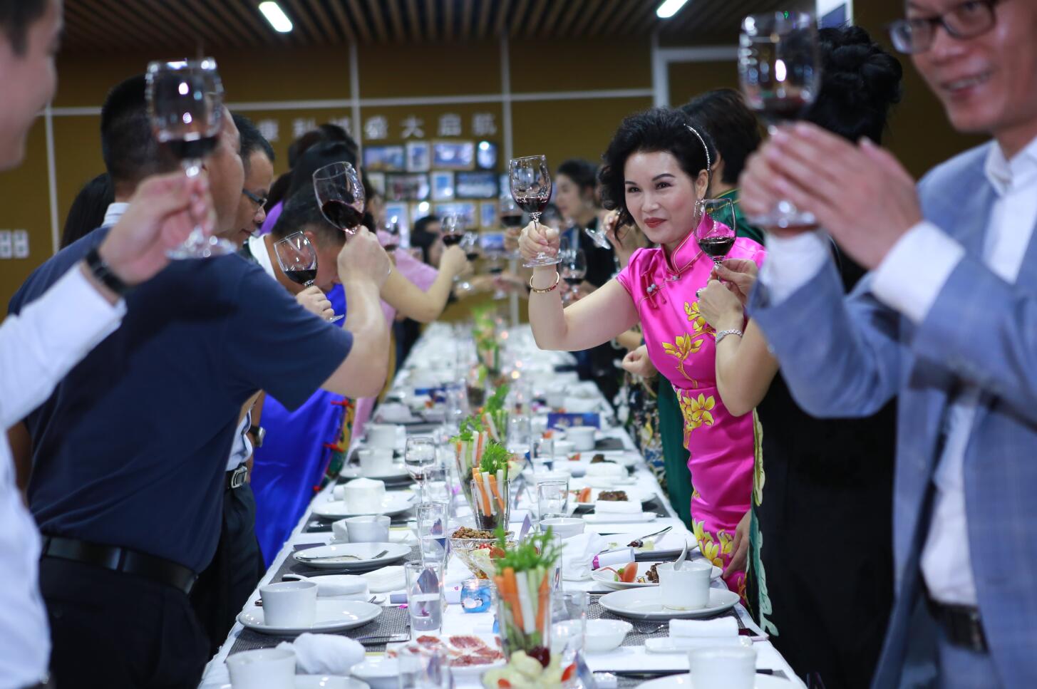 “情系康利·相約中秋”-2016康利集團(tuán)中秋答謝宴圓滿(mǎn)落幕