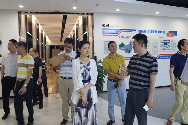 橫崗街道工商聯(lián)（商會(huì)）領(lǐng)導(dǎo)、企業(yè)家蒞臨康利城考察