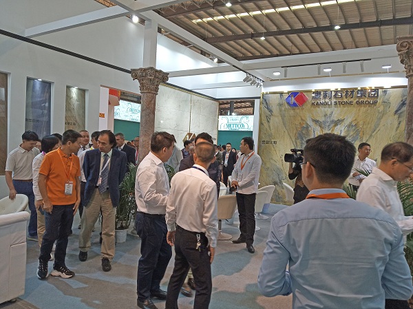康利參加第二十屆中國(南安)水頭國際石材博覽會暨石材設(shè)計周